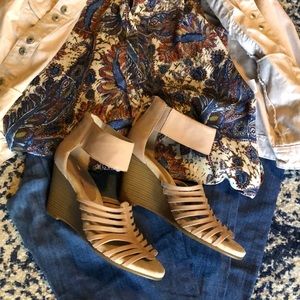 Aerosoles Beige Leather Wedges